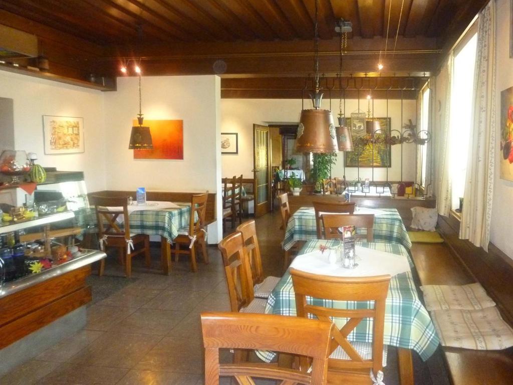 Gasthof Thaller Lebring Bagian luar foto